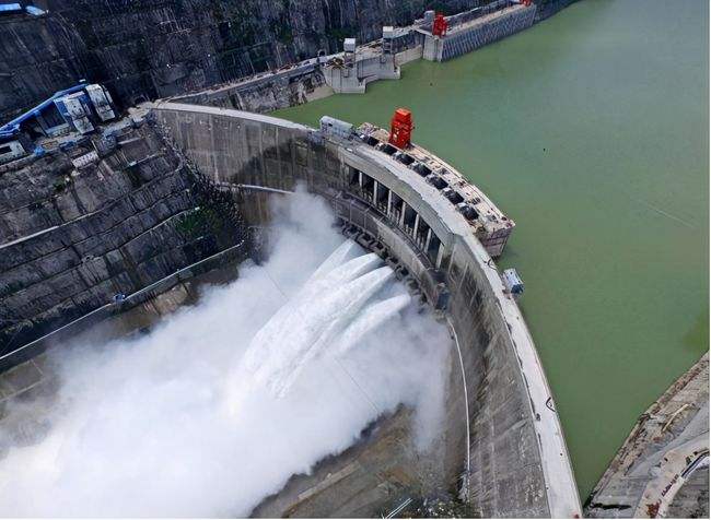 麥克案例 | 如何保障河流生態環境？抓住水電站下泄生態流量是關鍵！